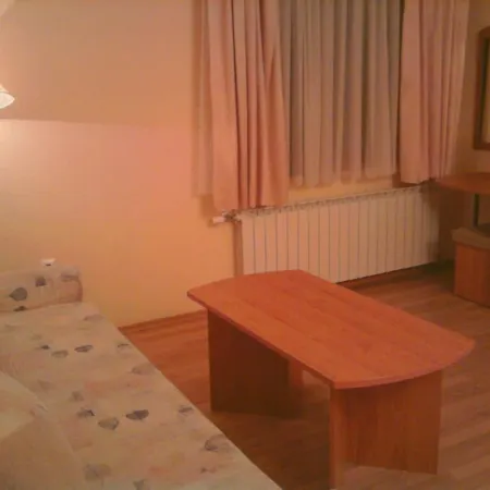 Planinski Ezera بانيشيست