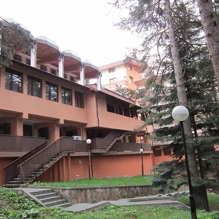 Planinski Ezera فندق